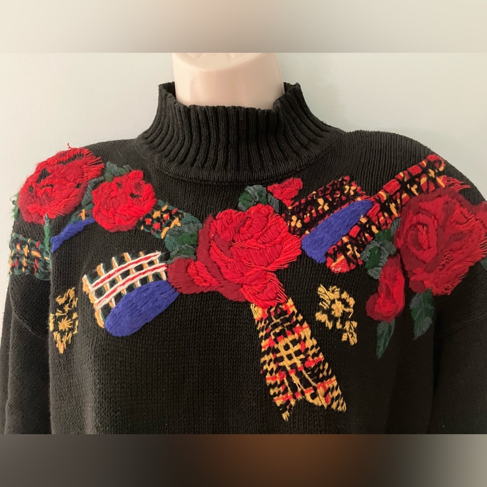 CAROLE LITTLE vintage sweater floral embroidered Granniecore Cottagecore 90s S